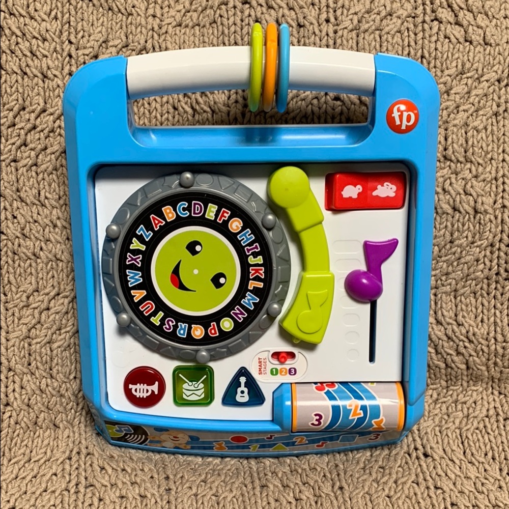 EUC Fisher Price Laugh & Learn Remix Record Player toy